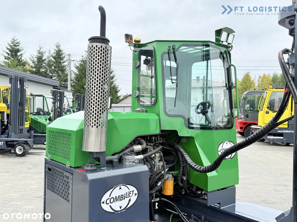 Combilift C3000 / DIESEL / TRIPLEX 4900MM / WOLNY SKOK / POZYCJONER WIDEŁ / OGRZEWANIE / PEŁNA KABINA / STAN IDEALNY / Szeroka oferta wózków czterokierunkowych i bocznych, dopasowanych do różnorodnych potrzeb i zastosowań - 37