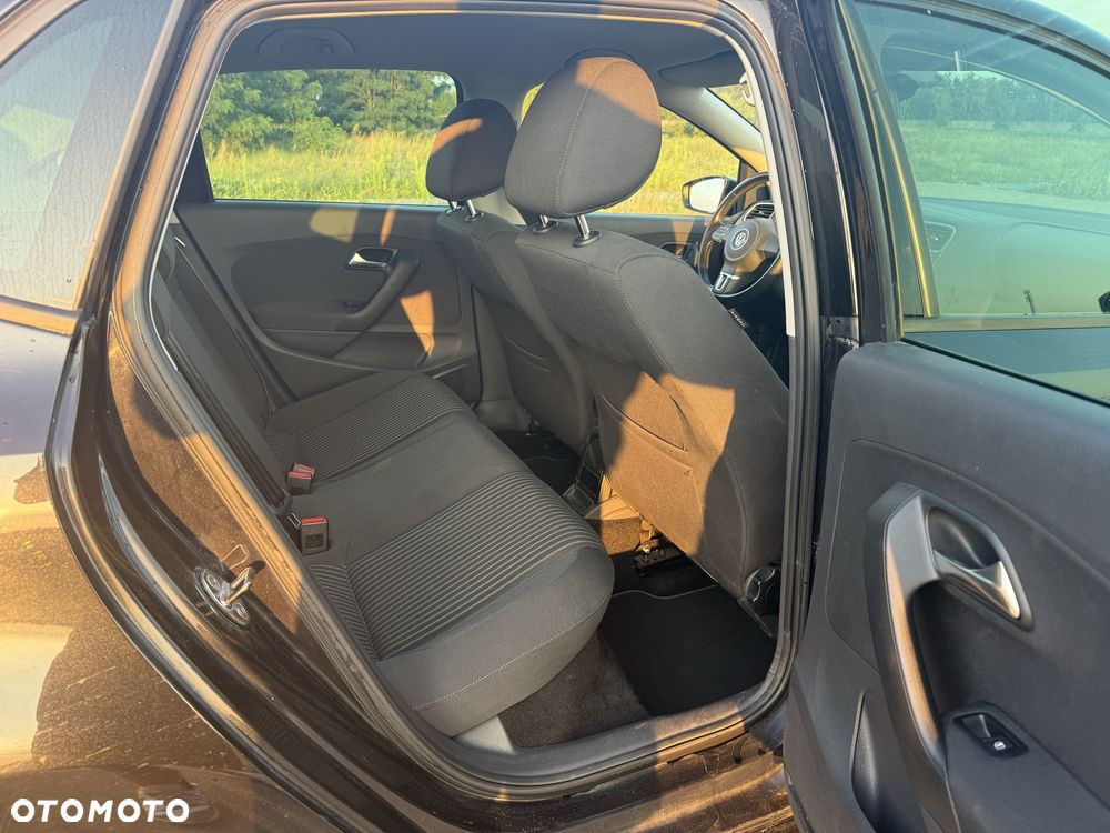 Volkswagen Polo - 6