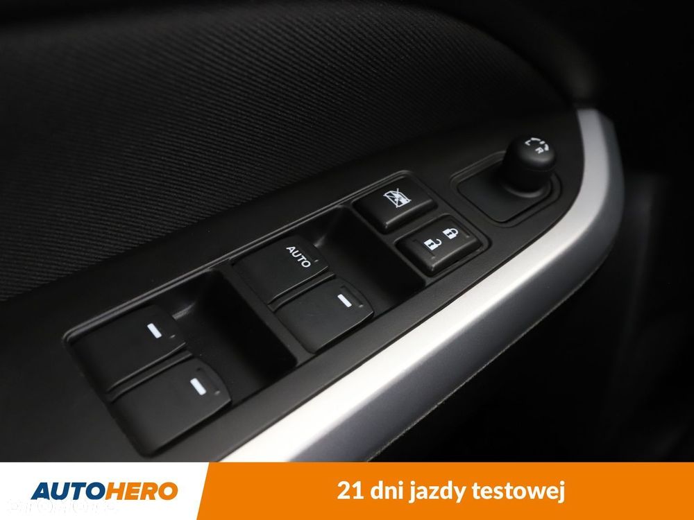 Suzuki Vitara 1.6 XLED 4WD - 28