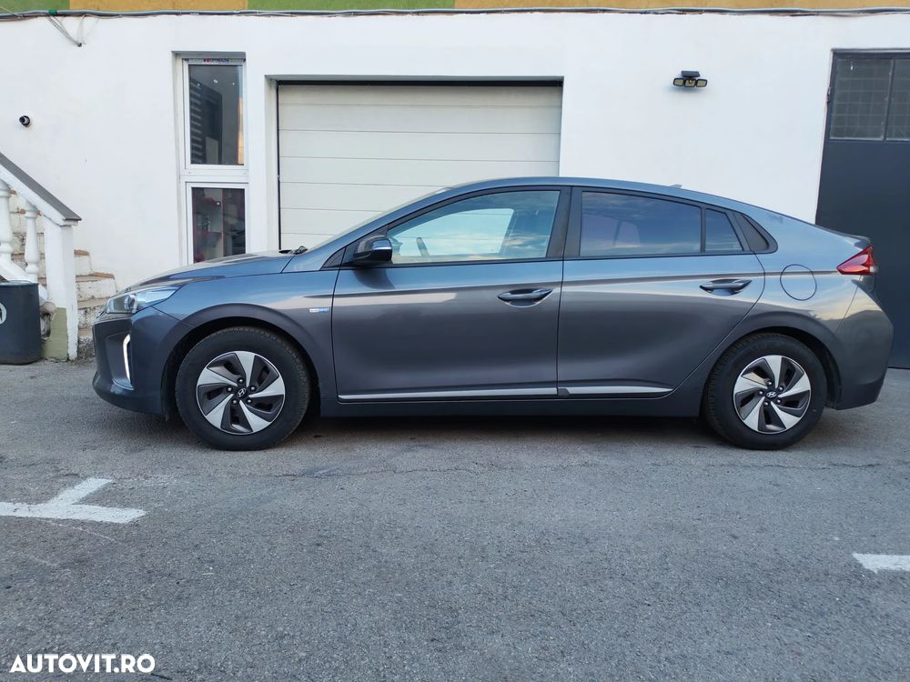 Hyundai IONIQ 1.6 GDI Style - 2