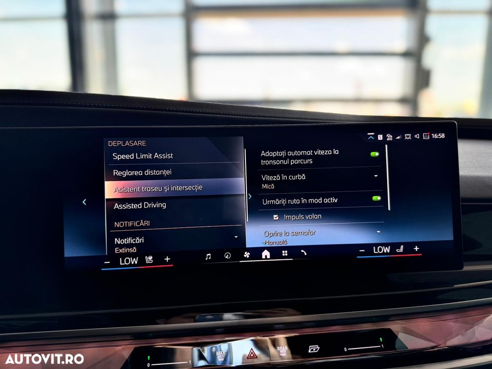 BMW Seria 7 740d xDrive MHEV - 21