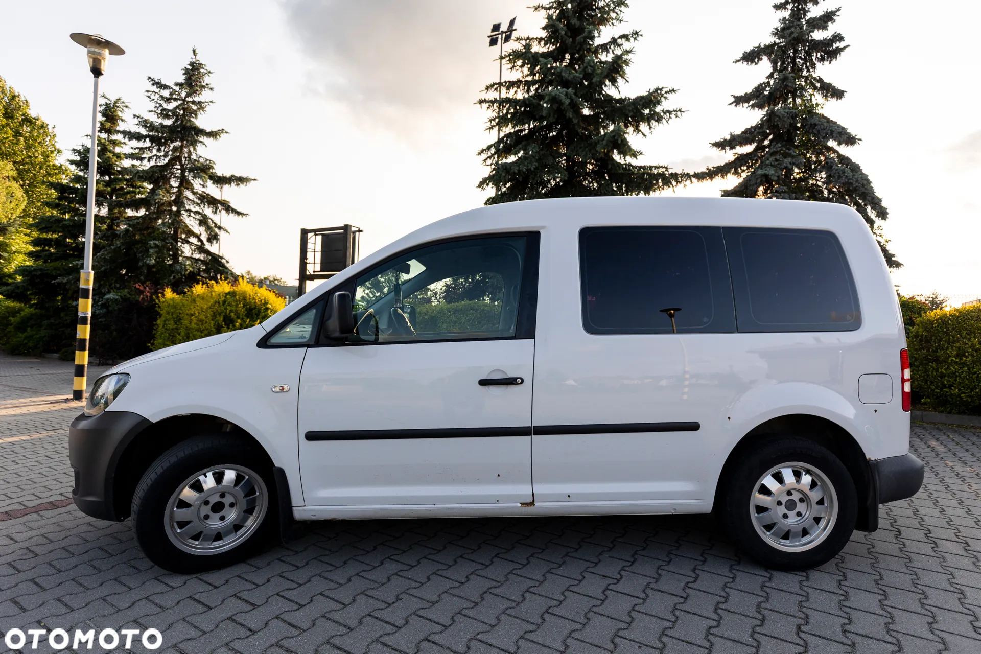 Volkswagen Caddy 1.6 TDI Trendline - 3