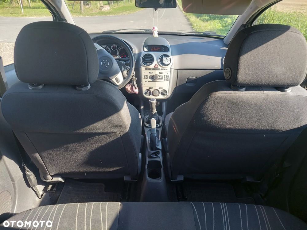 Opel Corsa 1.2 16V Enjoy - 5