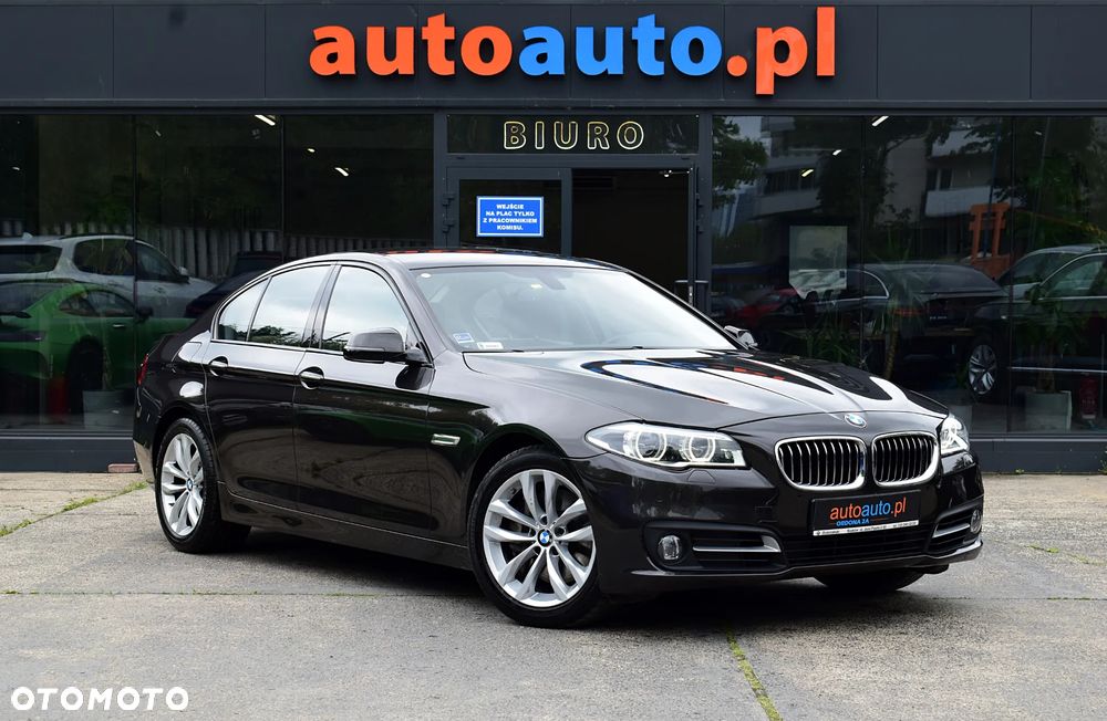 BMW Seria 5 535i xDrive Luxury Line - 3