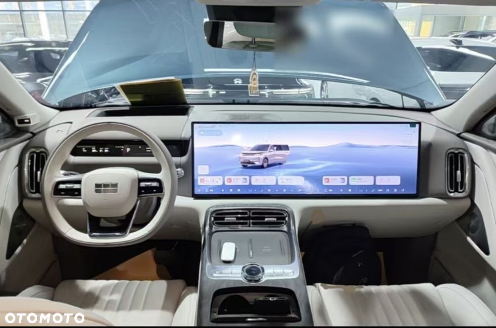 Geely M9 - 5