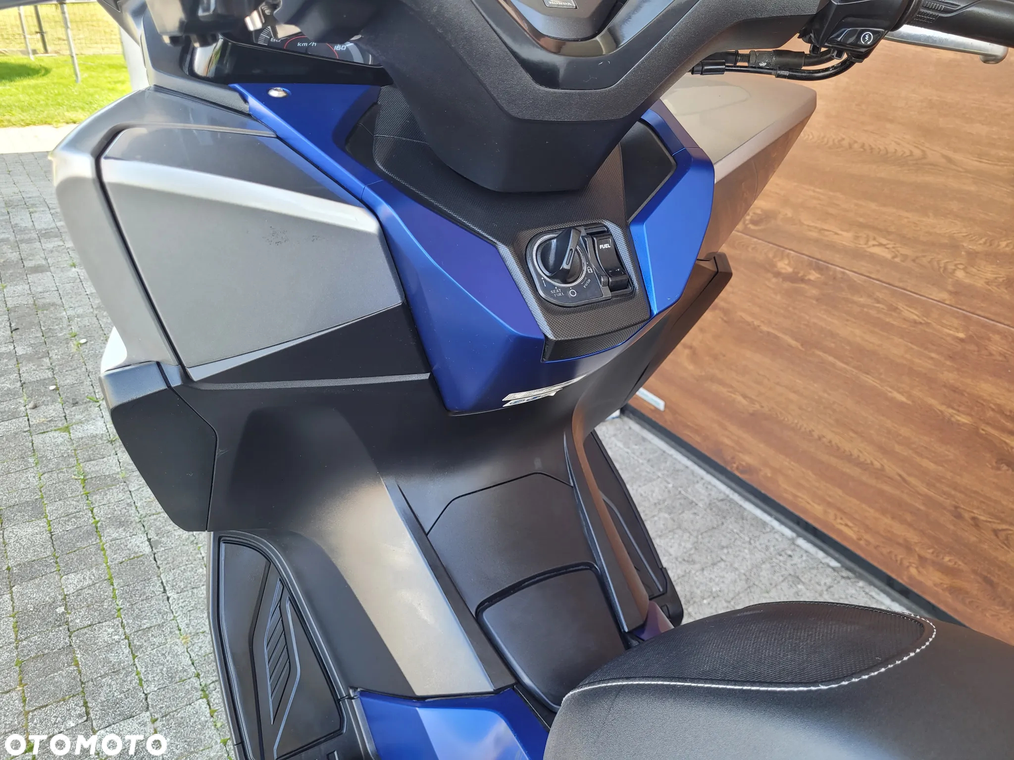 Honda NSS - 14