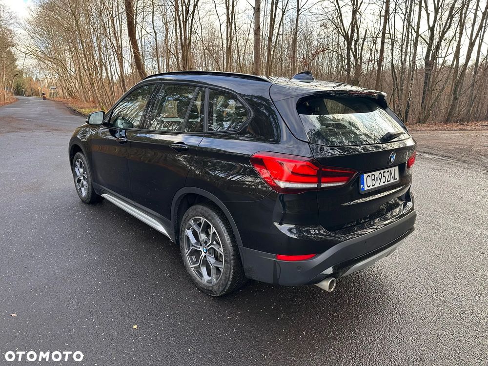 BMW X1 sDrive18i - 9