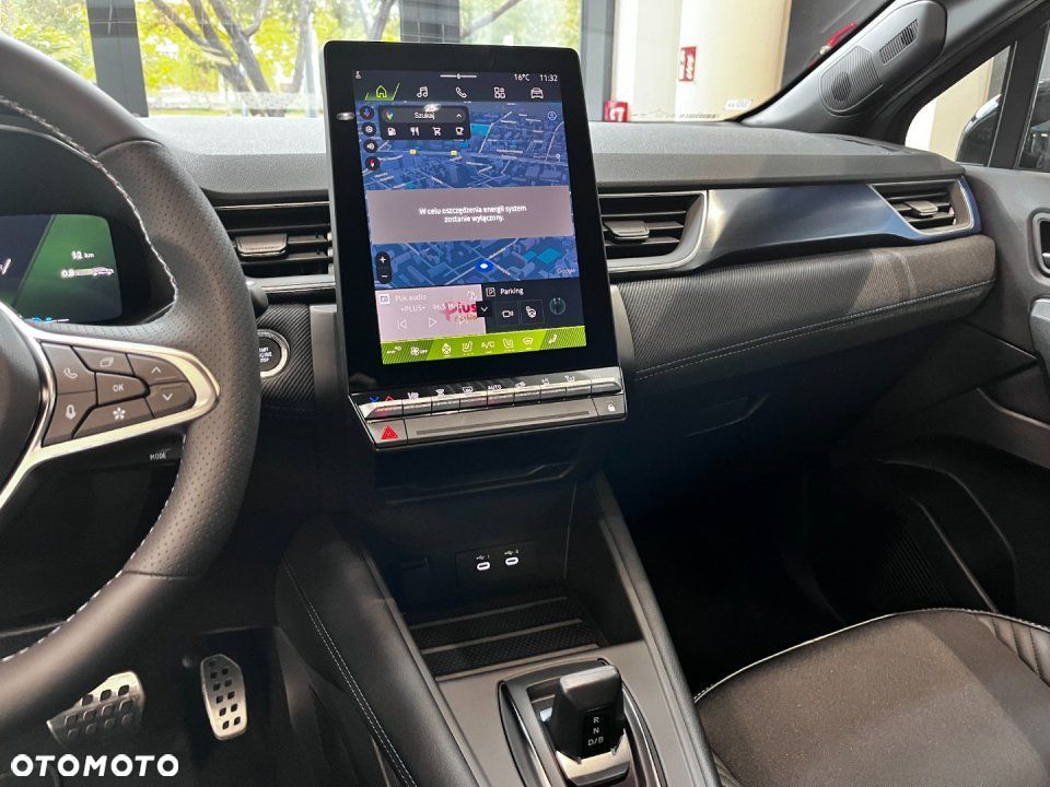 Renault Symbioz - 10