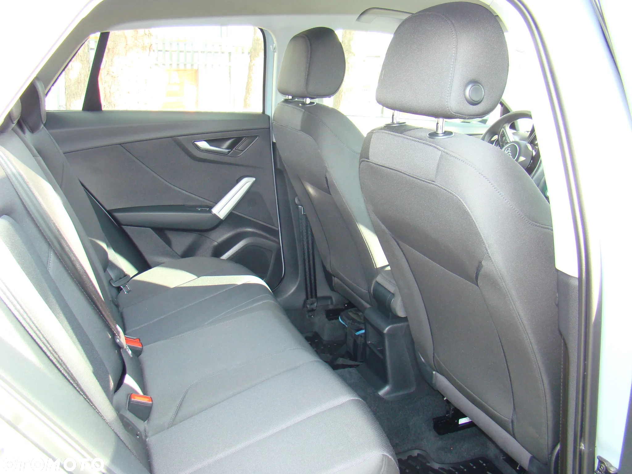 Audi Q2 35 TFSI Advanced - 38