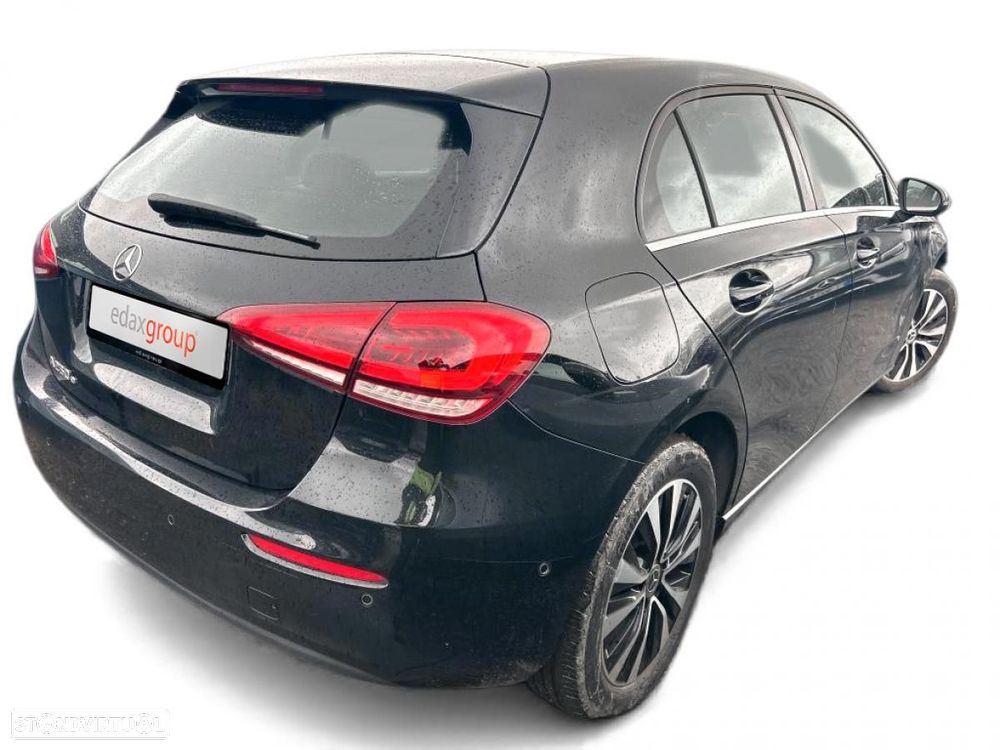 Mercedes-Benz A 250 e 8G-DCT Style - 2