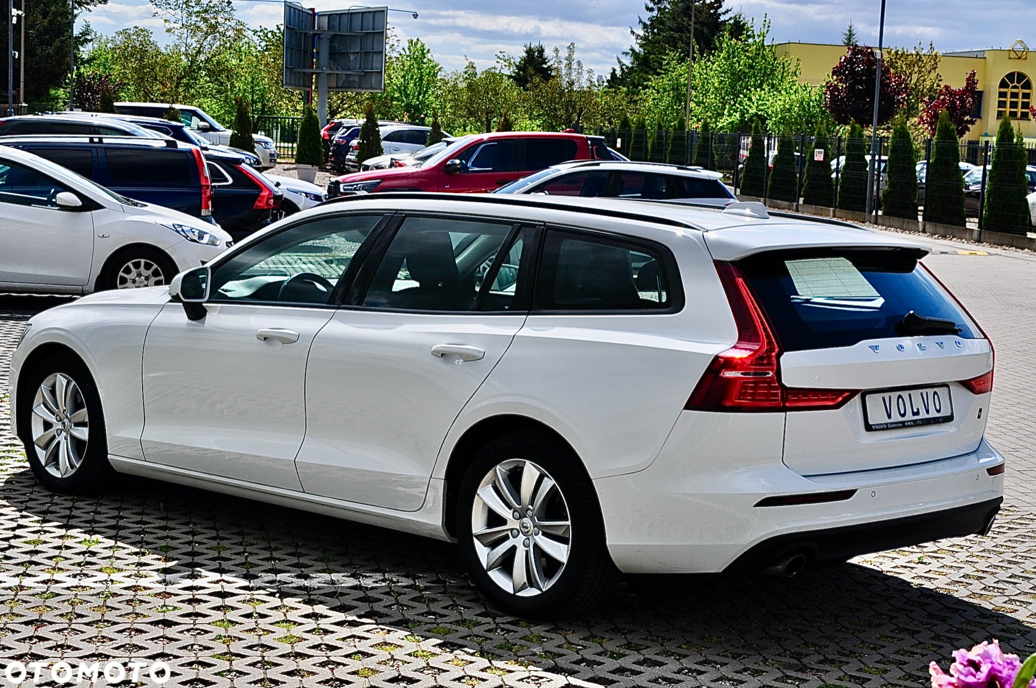 Volvo V60 B3 B Geartronic Momentum - 6