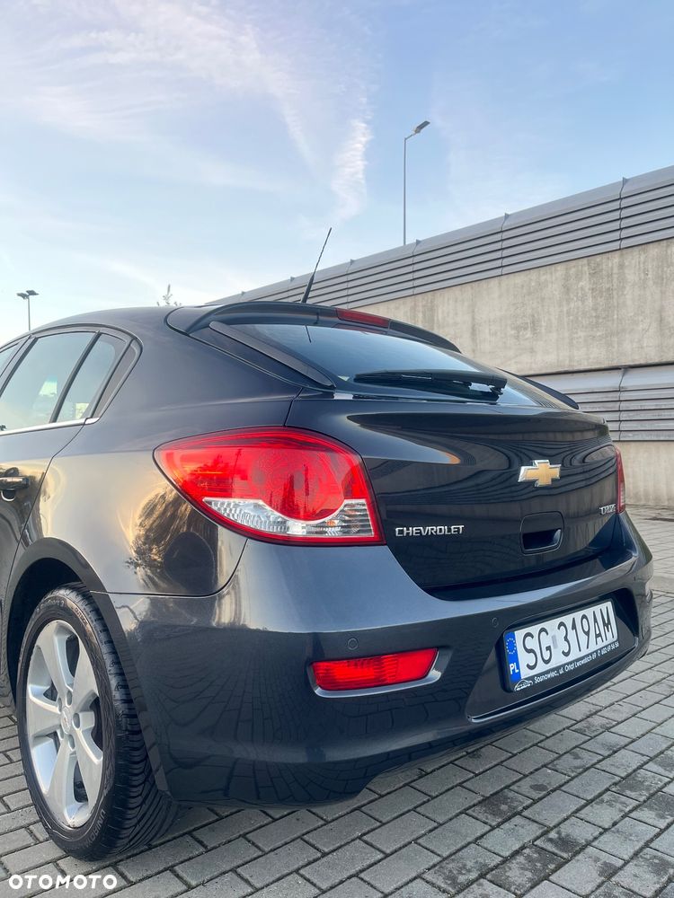 Chevrolet Cruze 1.8 LT - 5