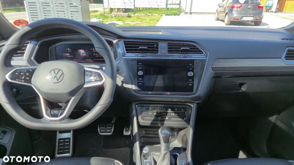 Volkswagen Tiguan Allspace 2.0 TSI 4Mot R-Line DSG - 2