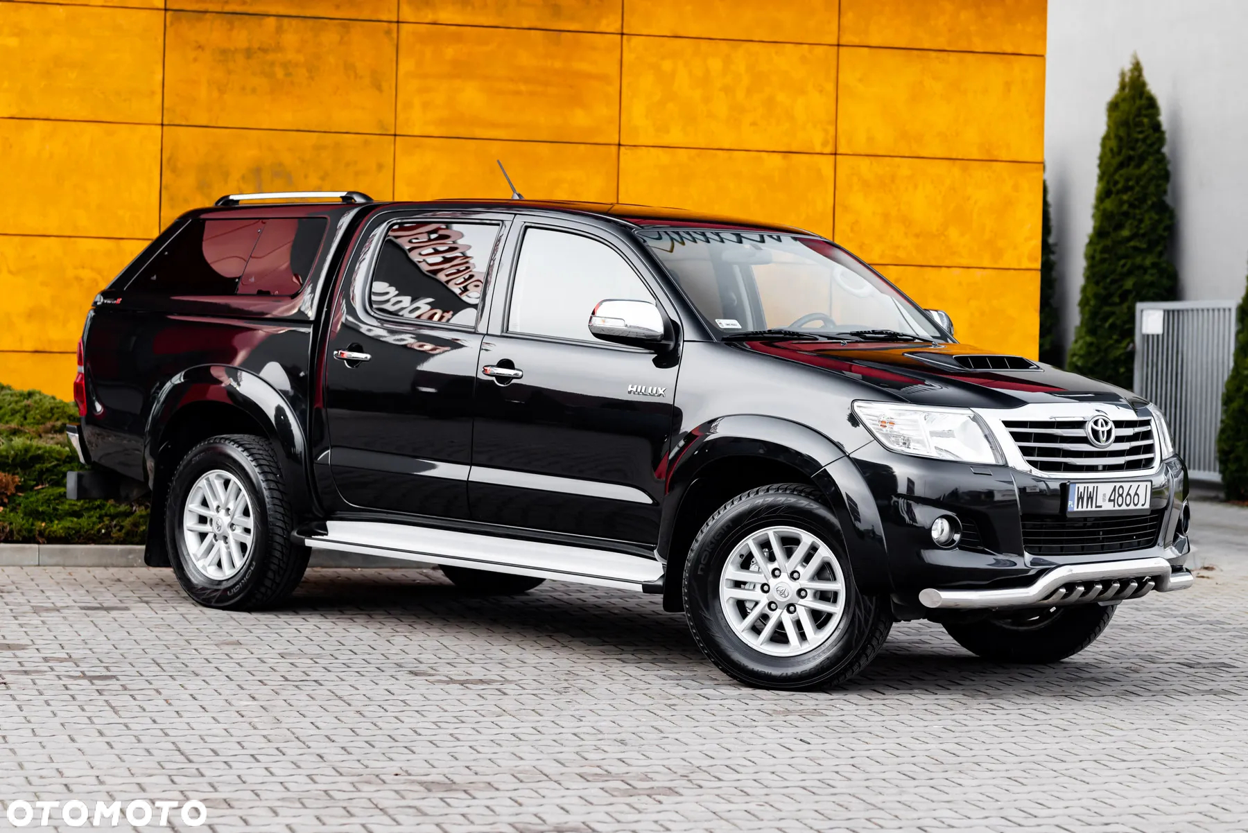 Toyota Hilux 3.0 D-4D SR5 - 35