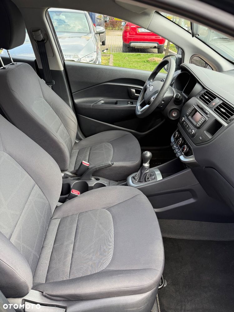 Kia Rio 1.2 Attract - 20