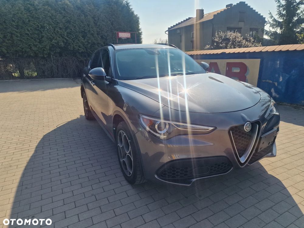 Alfa Romeo Stelvio 2.0 Turbo 16V AT8-Q4 Super - 2
