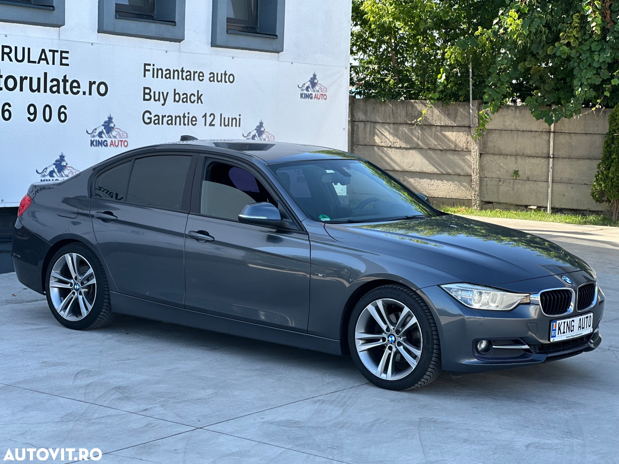 BMW Seria 3 - 25