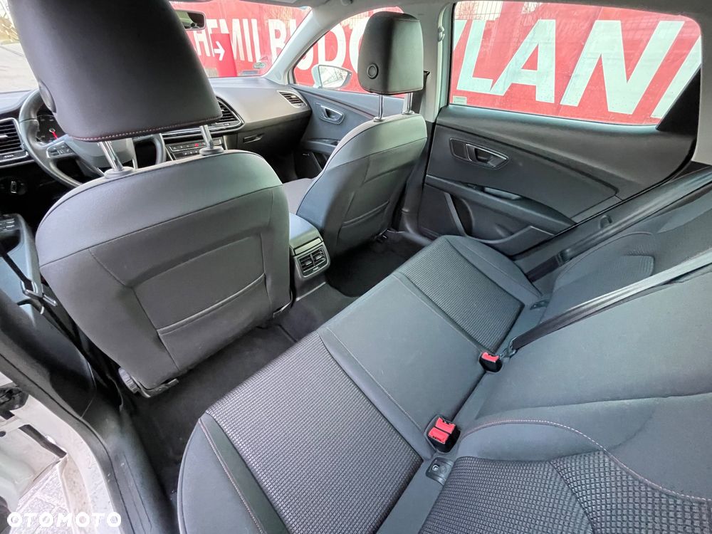 Seat Leon 1.8 TSI FR Black S&S DSG - 11