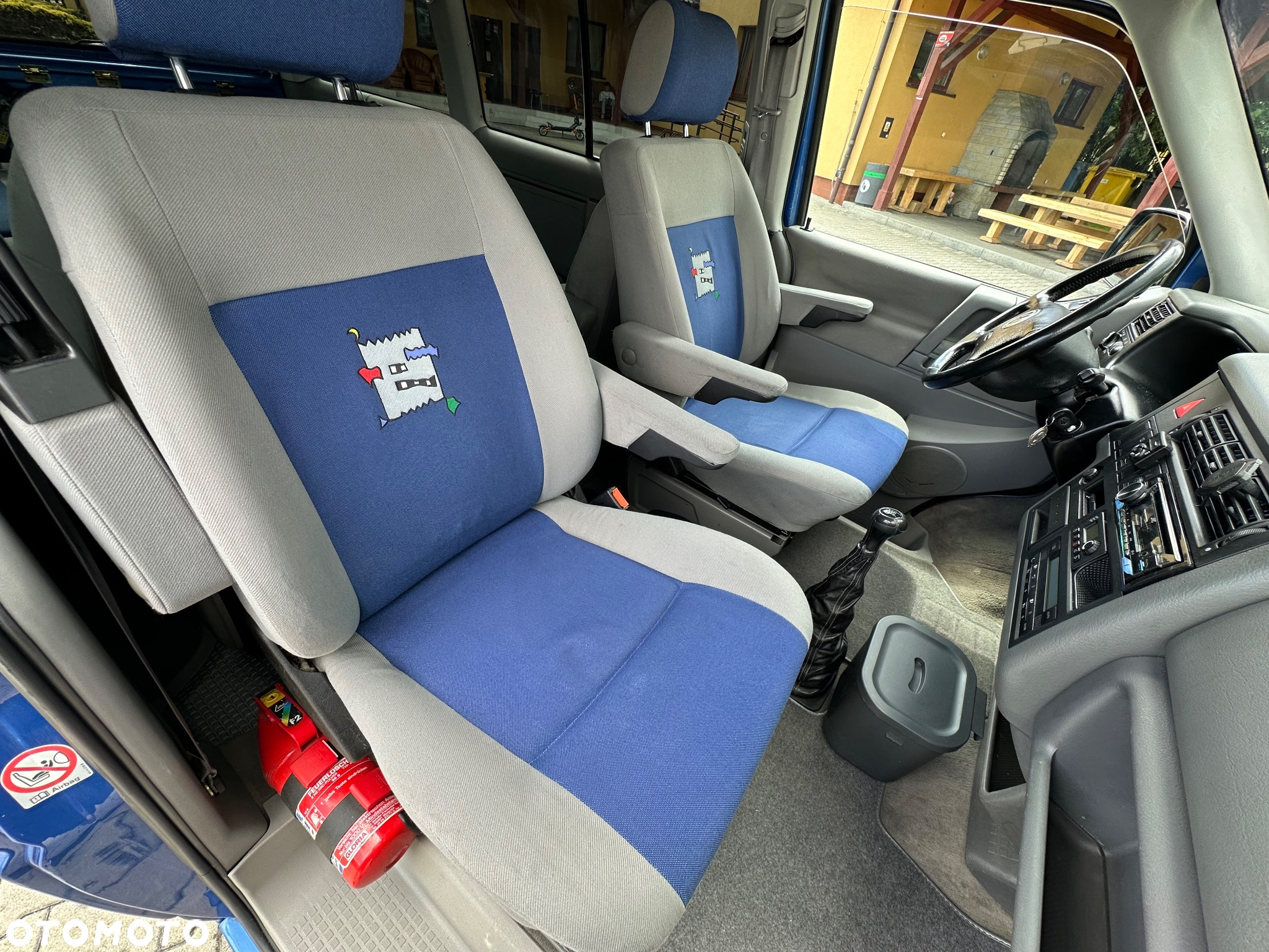 Volkswagen Multivan - 17