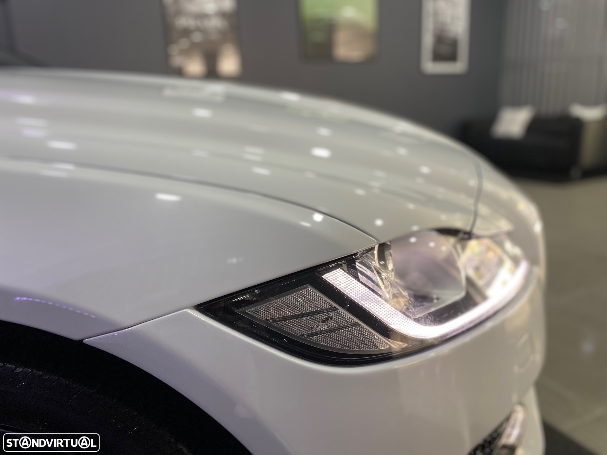 Jaguar XF 20d Aut. R-Sport - 14