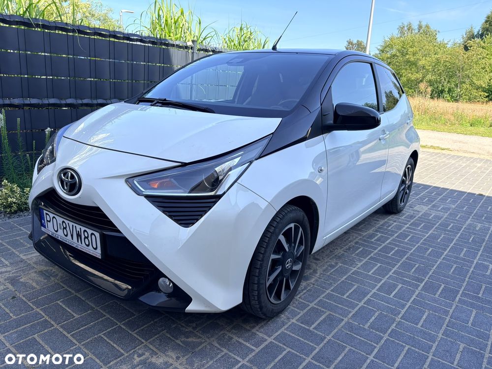 Toyota Aygo 1.0 VVT-i Black Edition - 2