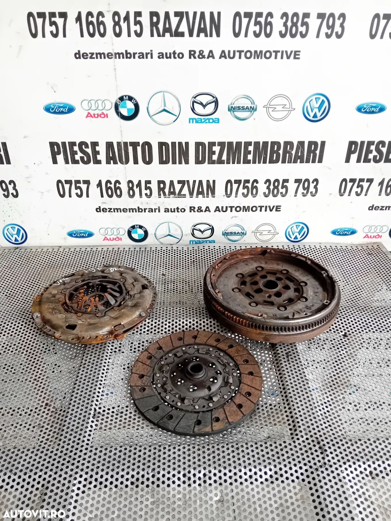 Kit Ambreiaj Volanta Masa Dubla Vw Seat Skoda 1.9 Tdi 5+1 Trepte Golf 5 Jetta Touran Etc - 1