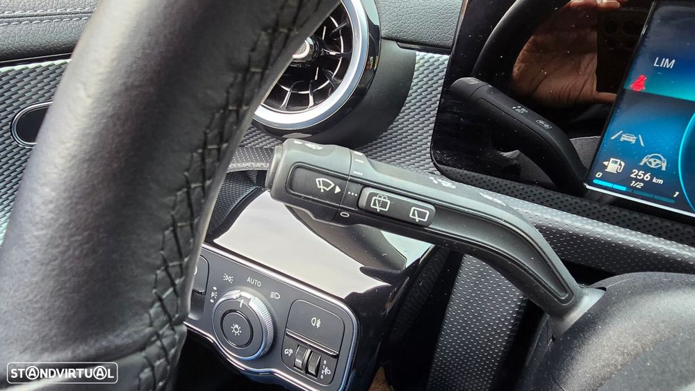 Mercedes-Benz CLA 200 d Shooting Brake Style Aut. - 15