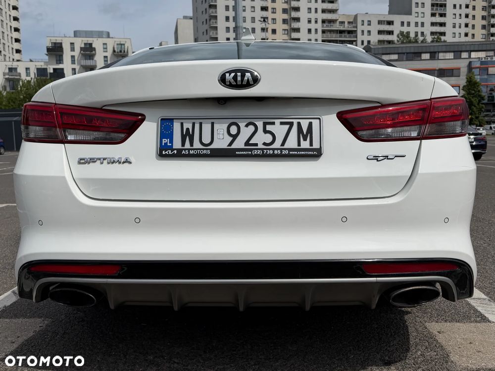 Kia Optima - 4