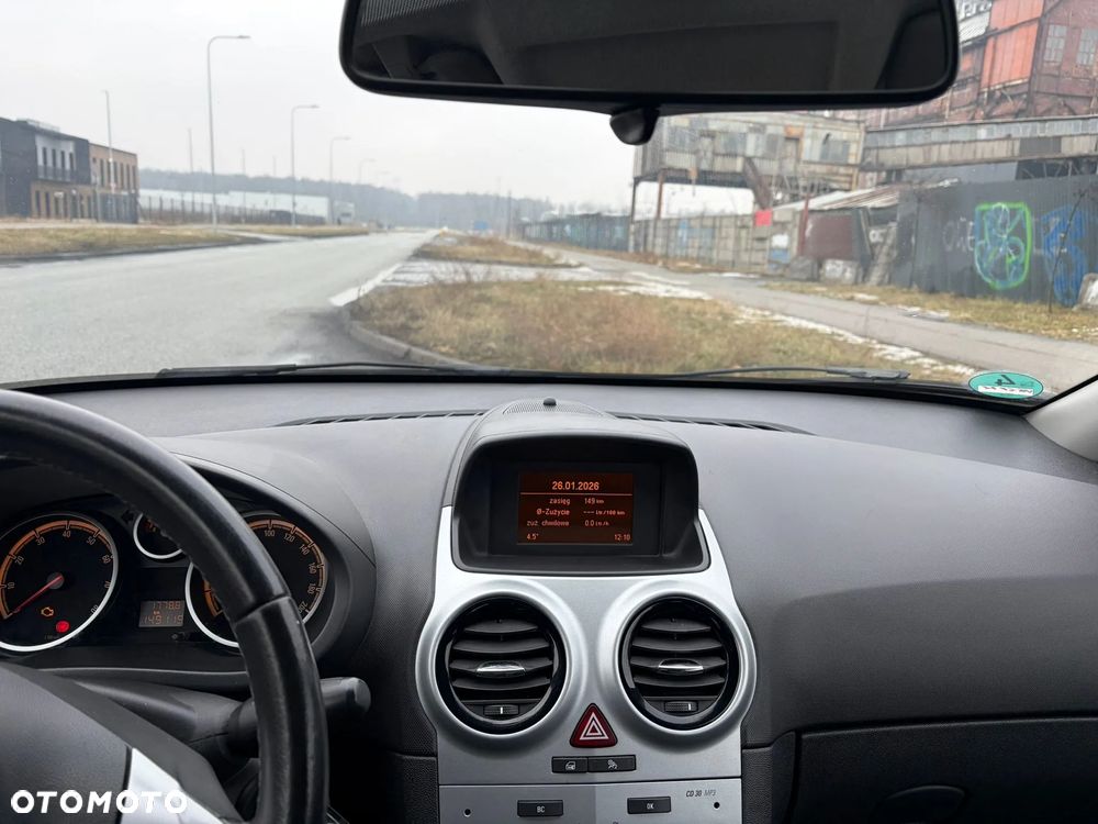 Opel Corsa - 11