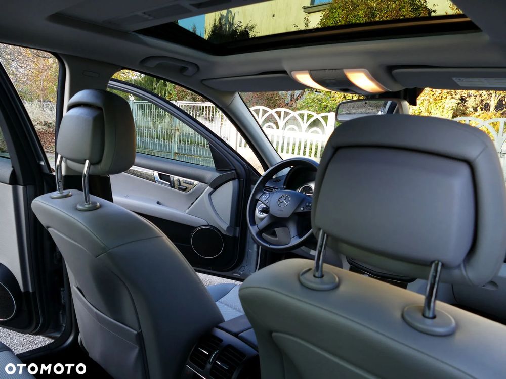 Mercedes-Benz Klasa C 350 4Matic 7G-TRONIC Avantgarde - 20
