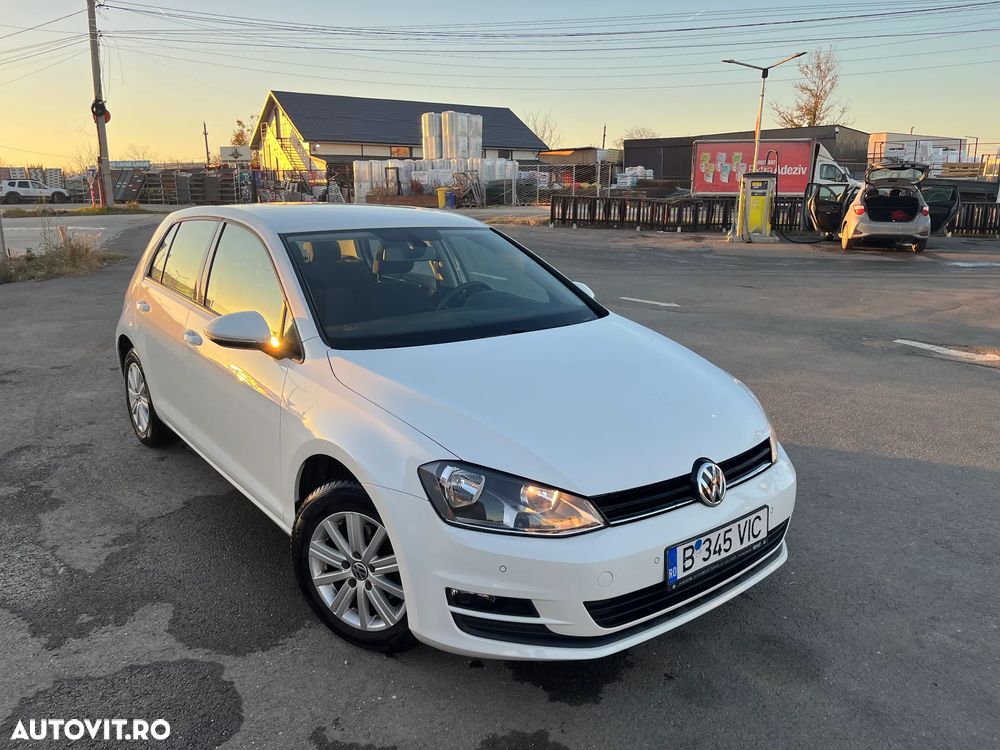 Volkswagen Golf 1.6 TDI DPF Trendline - 1