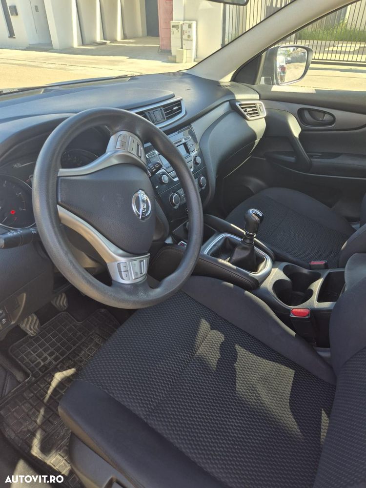 Nissan Qashqai 1.5 DCI Start/Stop N-Connecta - 15