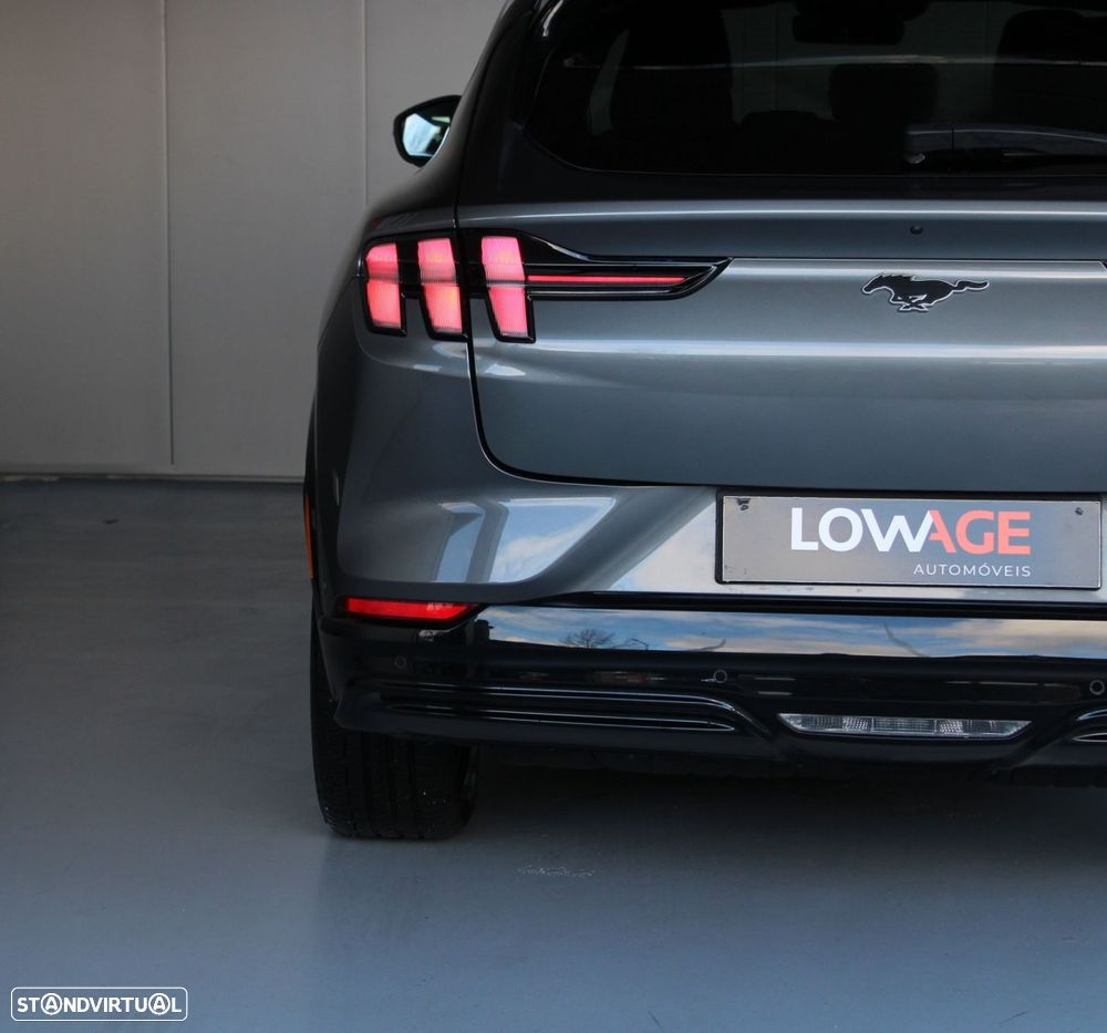 Ford Mustang Mach-E 98.7 kWh Premium - 40