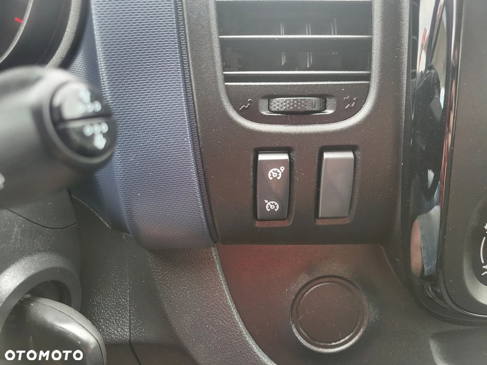 Opel Vivaro - 28