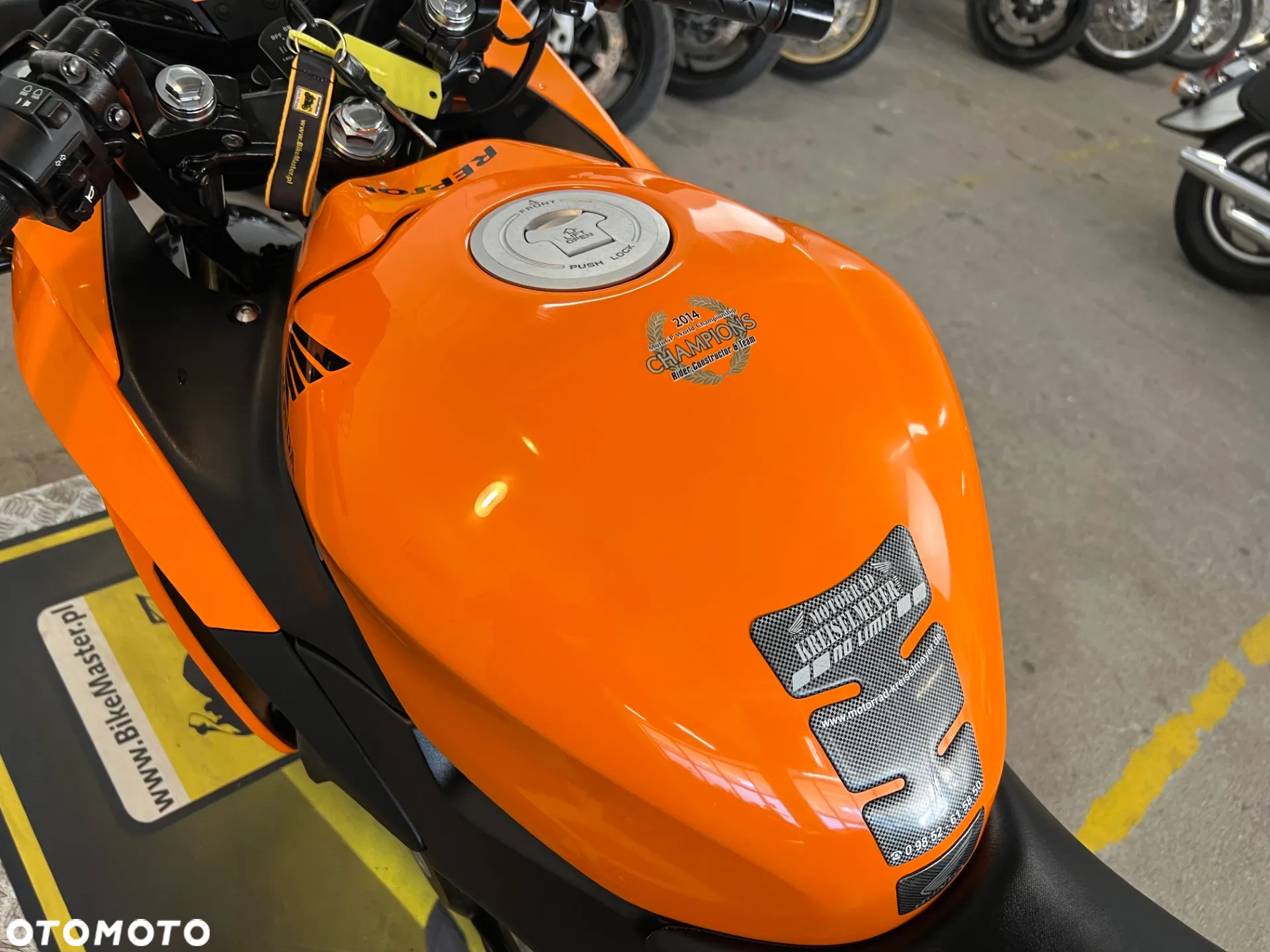 Honda CBR - 19