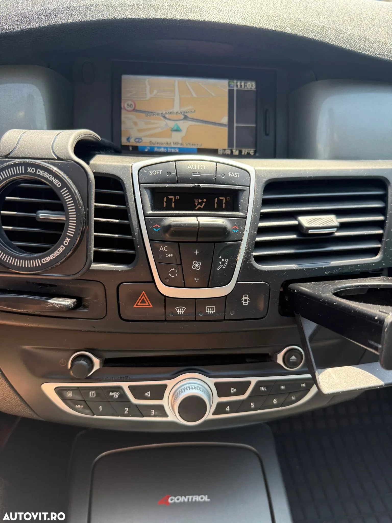 Renault Laguna GT 2.0dCi 4Control - 9