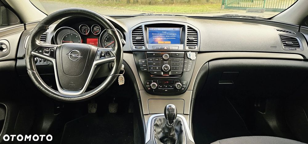 Opel Insignia - 23