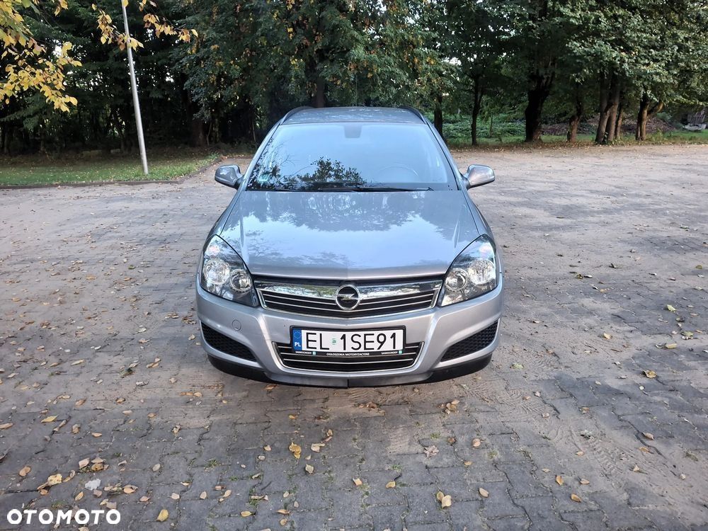Opel Astra 1.6 Edition 111 Jahre - 9