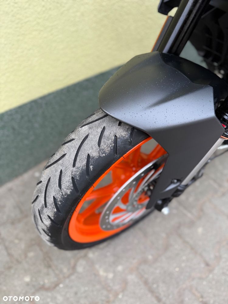 KTM Duke - 30