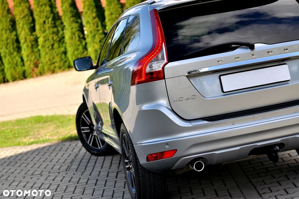 Volvo XC 60 D4 Geartronic Summum - 12