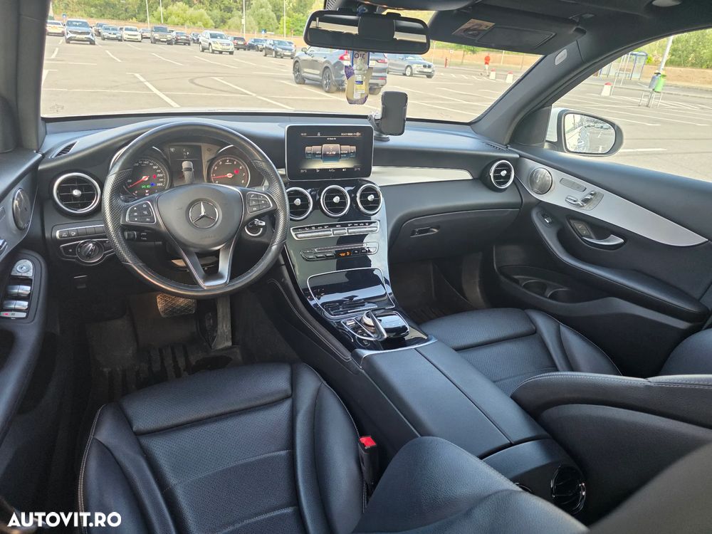 Mercedes-Benz GLC - 6