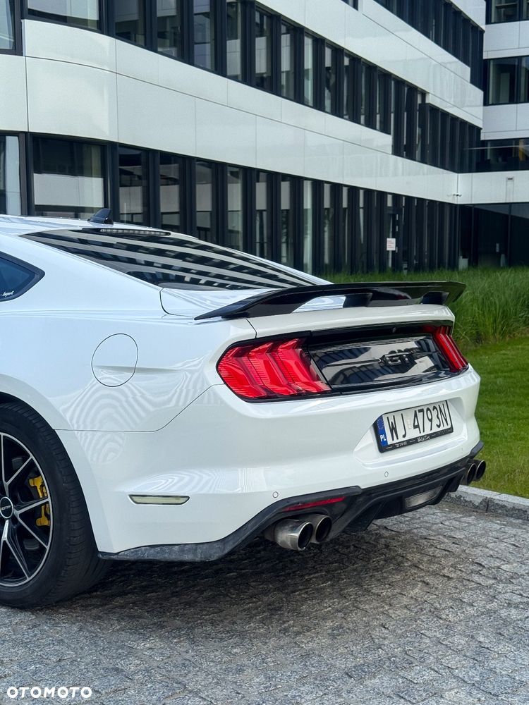 Ford Mustang 5.0 V8 GT - 5