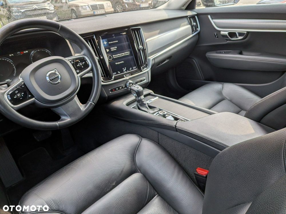Volvo V90 D5 SCR AWD Momentum Pro - 14