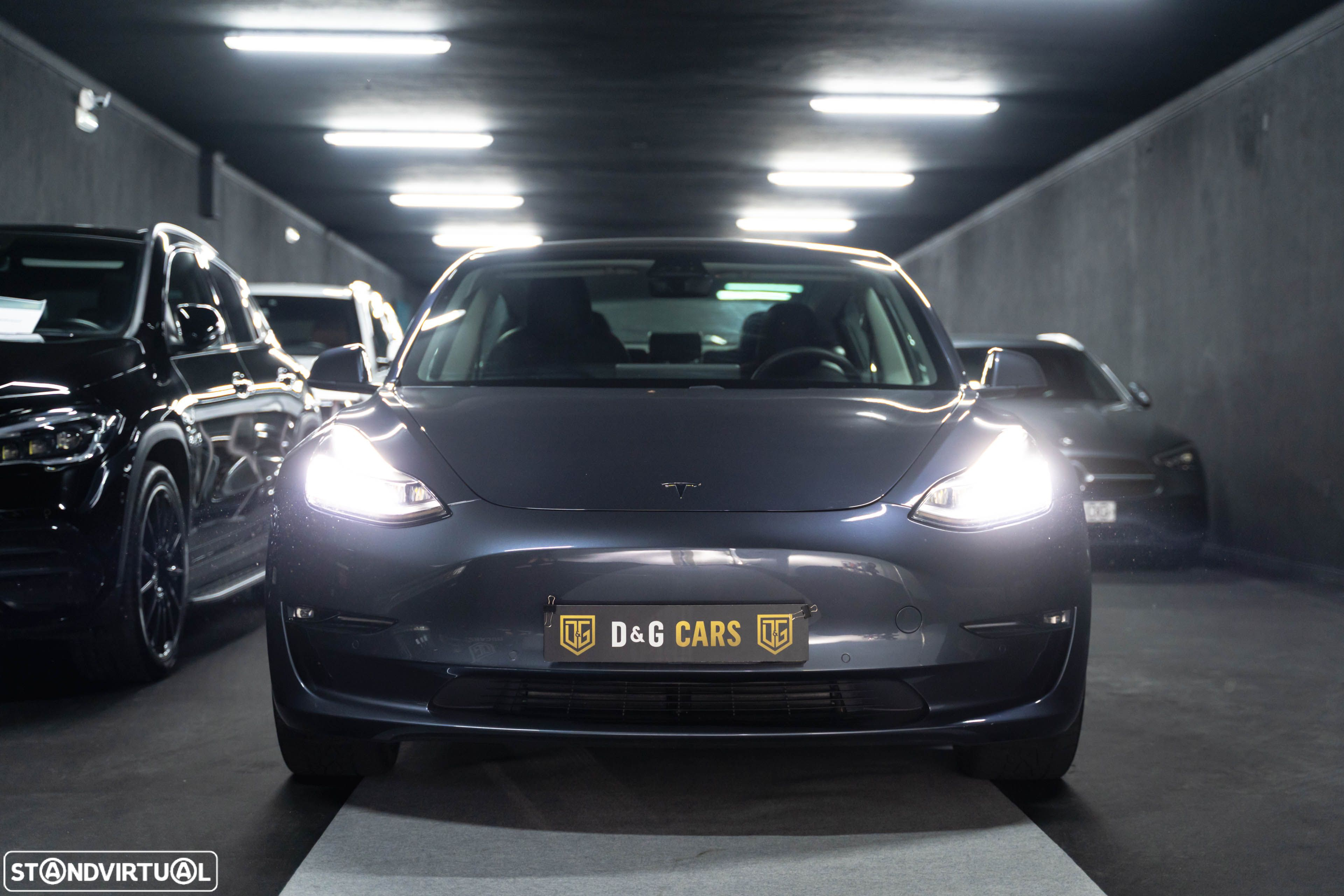 Tesla Model 3 Long-Range Dual Motor AWD - 17