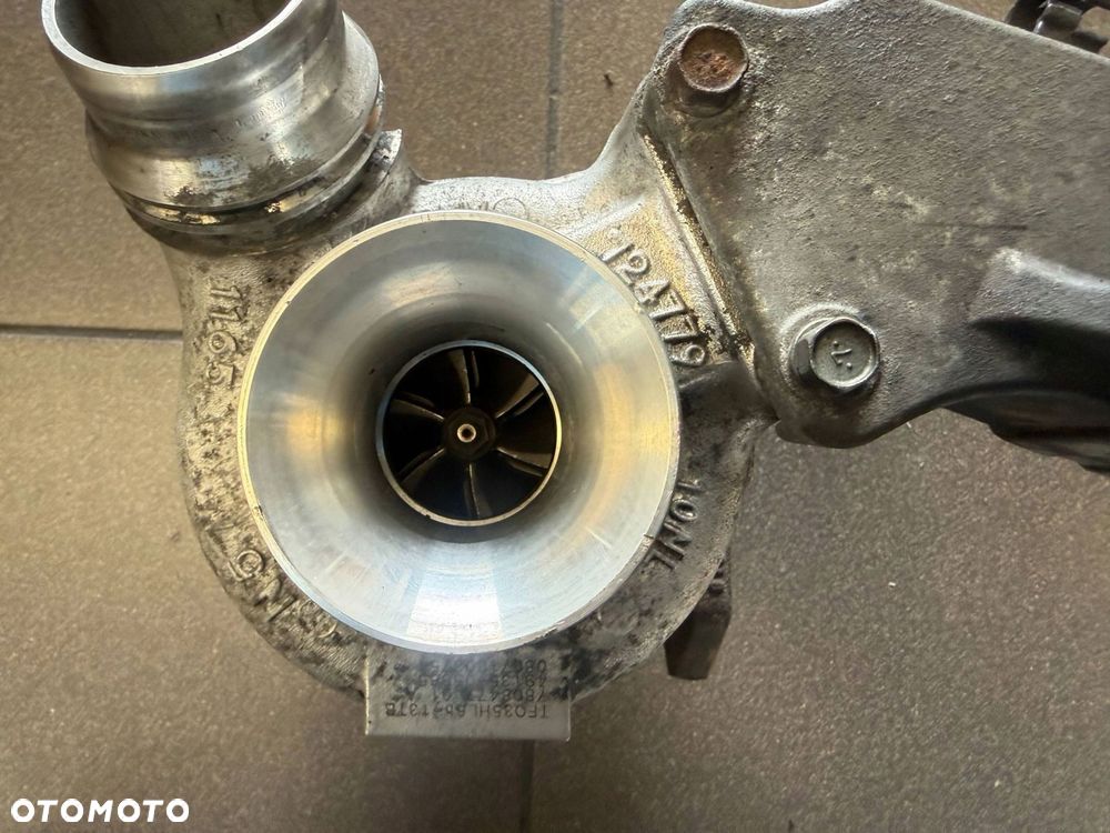 TURBOSPRĘŻARKA BMW 2.0D 49135-05885 7808477 - 3