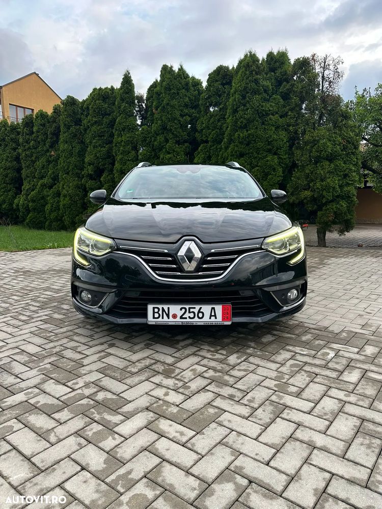 Renault Megane ENERGY dCi 130 BOSE EDITION - 9