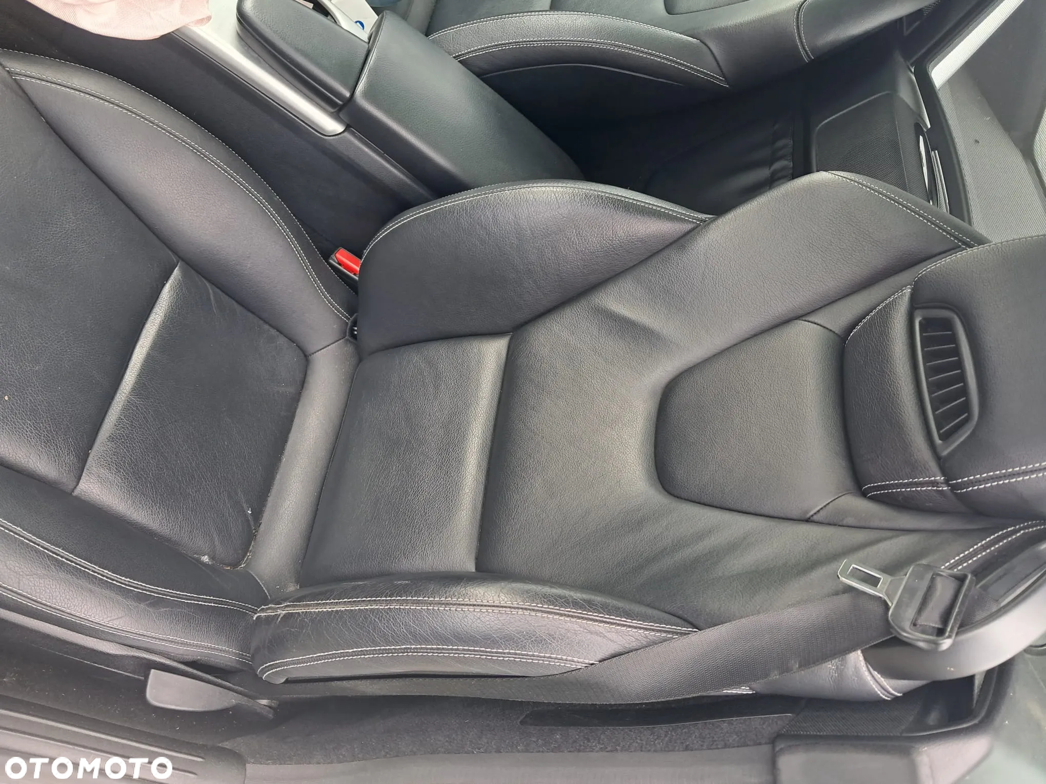 Mercedes-Benz SLK 200 (BlueEFFICIENCY) 7G-TRONIC - 13