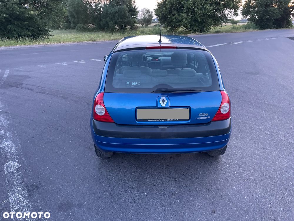 Renault Clio 1.2 16V Arctica - 5