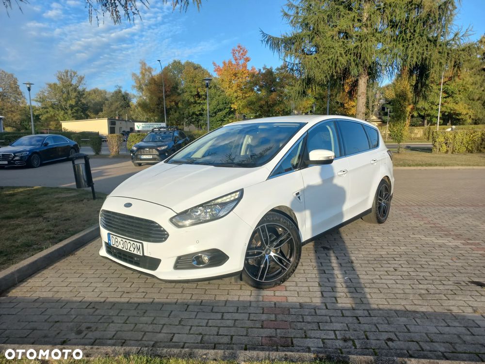 Ford S-Max - 39