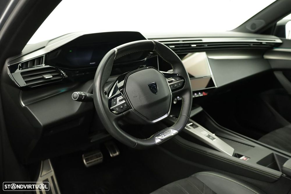 Peugeot 308 1.2 PureTech GT EAT8 - 7